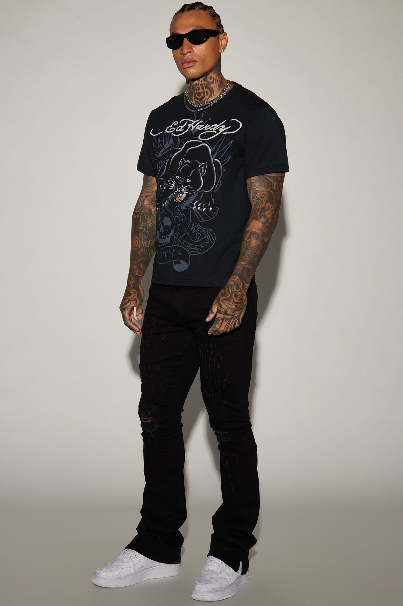 Lowkey Panel Stacked Skinny Flare Jeans - Black sold by Fashion Nova product image thumbnail 2