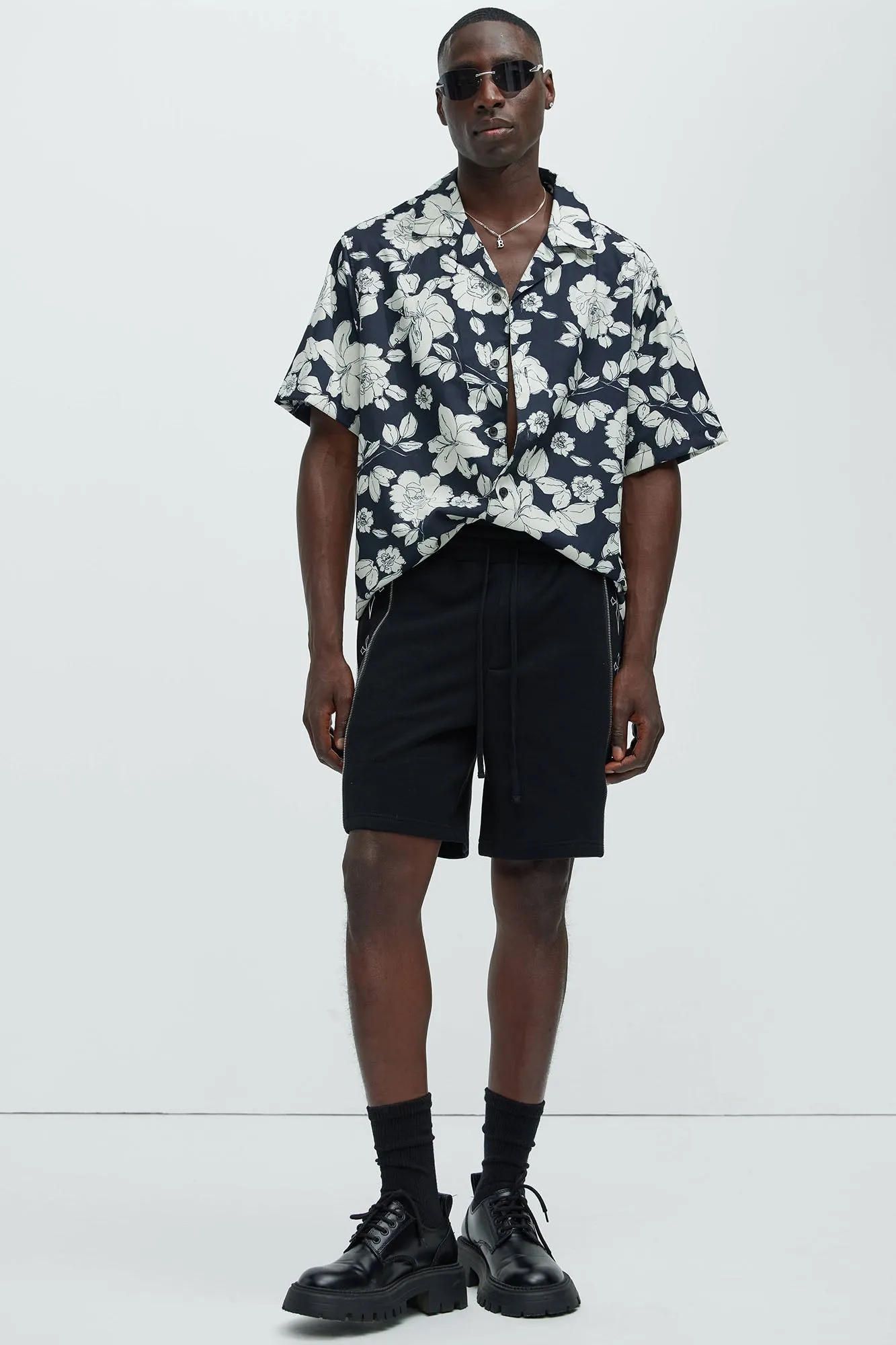 Zeke Floral Shirt - Black/White sold by Fashion Nova product image thumbnail 2