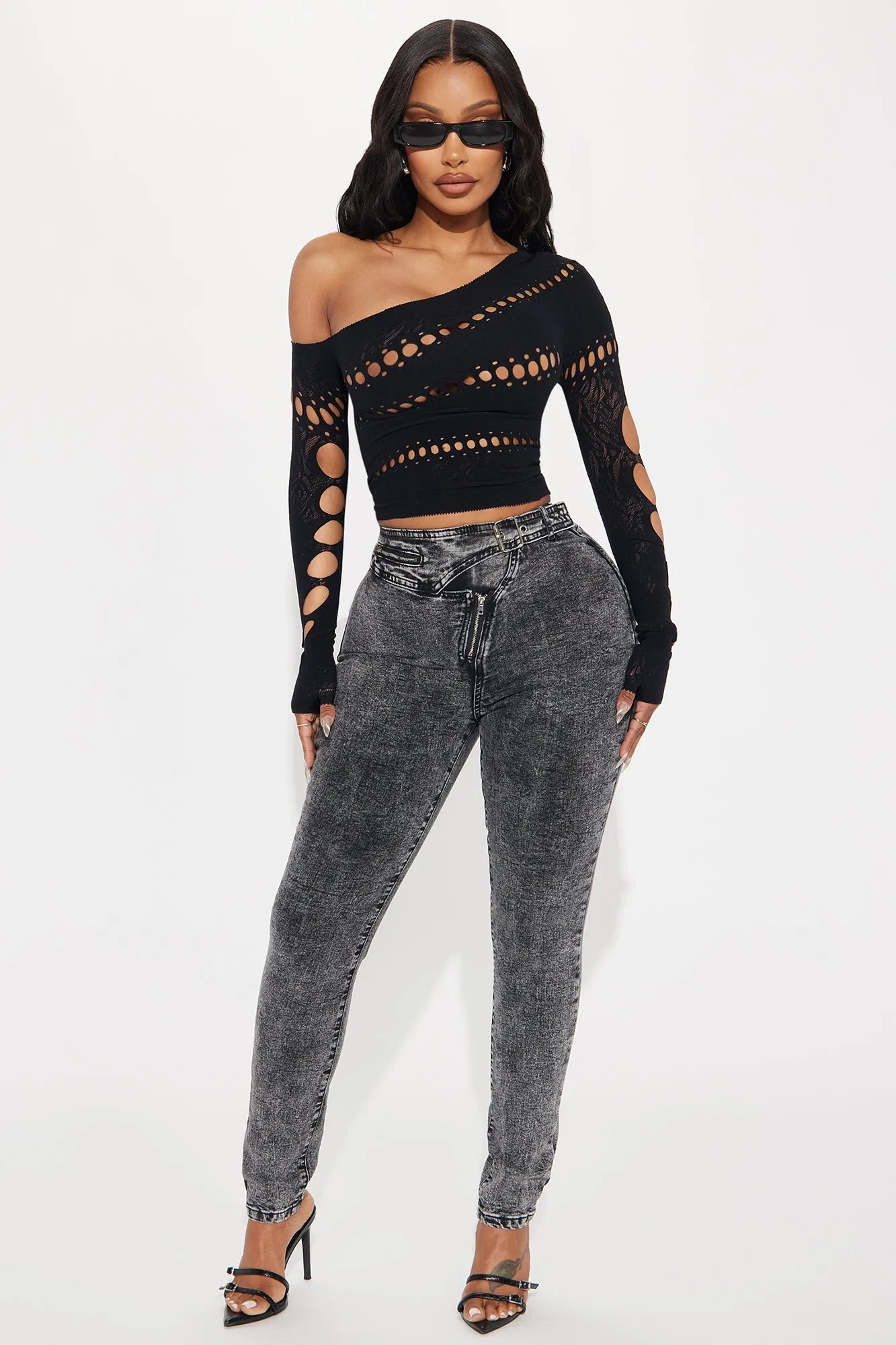 Chase The Feeling Seamless Off Shoulder Top - Black sold by Fashion Nova product image thumbnail 2