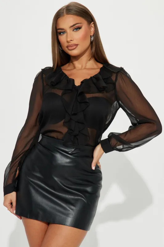 Evie Blouse Top - Black sold by Fashion Nova