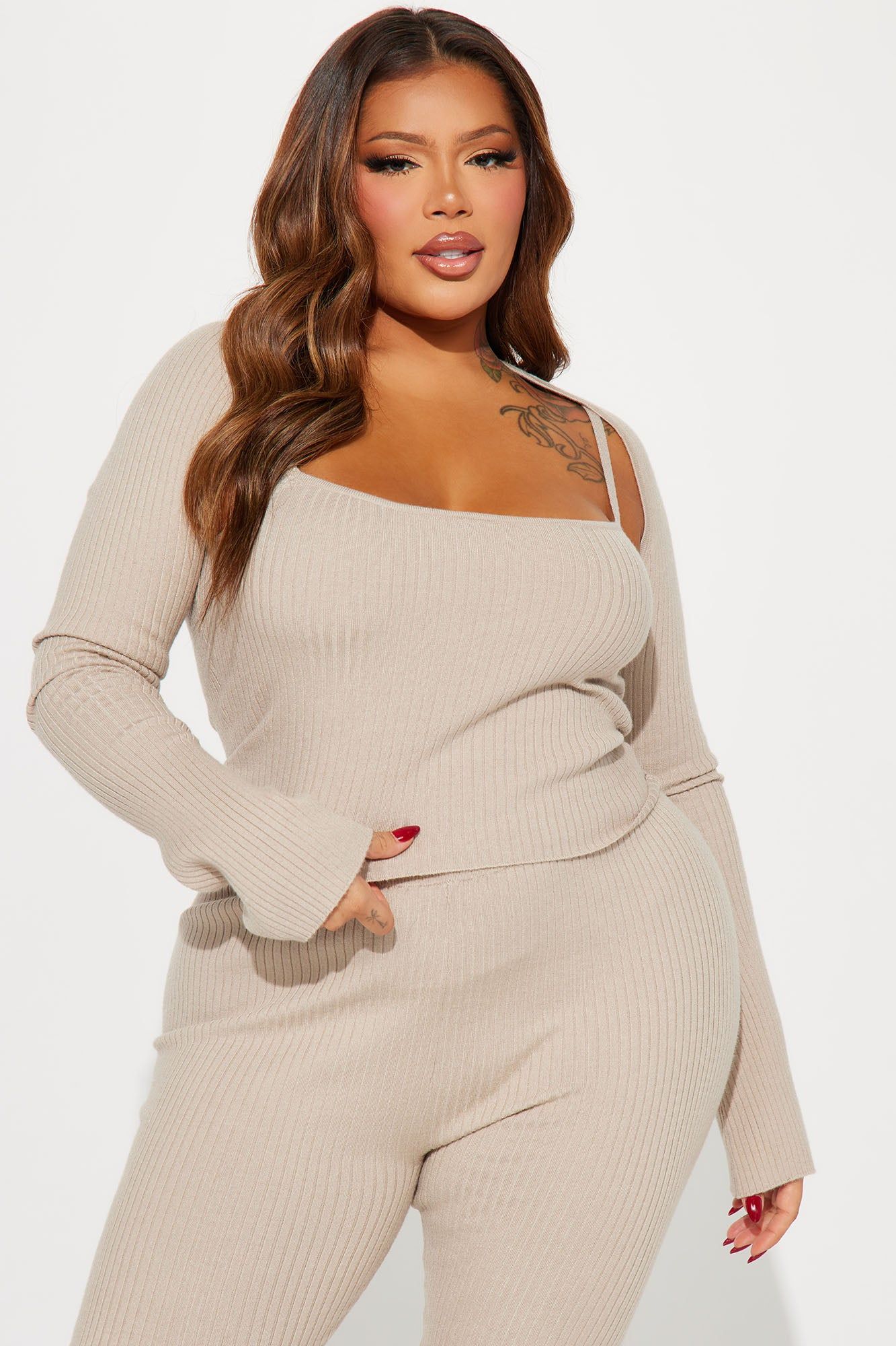 Justine 3 Piece Sweater Pant Set - Mocha sold by Fashion Nova product image thumbnail 5