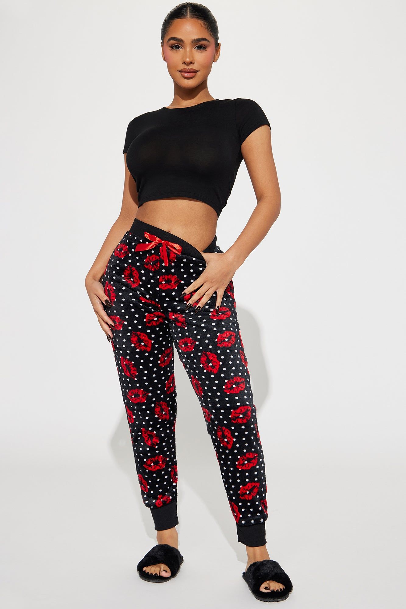 Lipstick Kisses Plush PJ Joggers - Red/Black sold by Fashion Nova