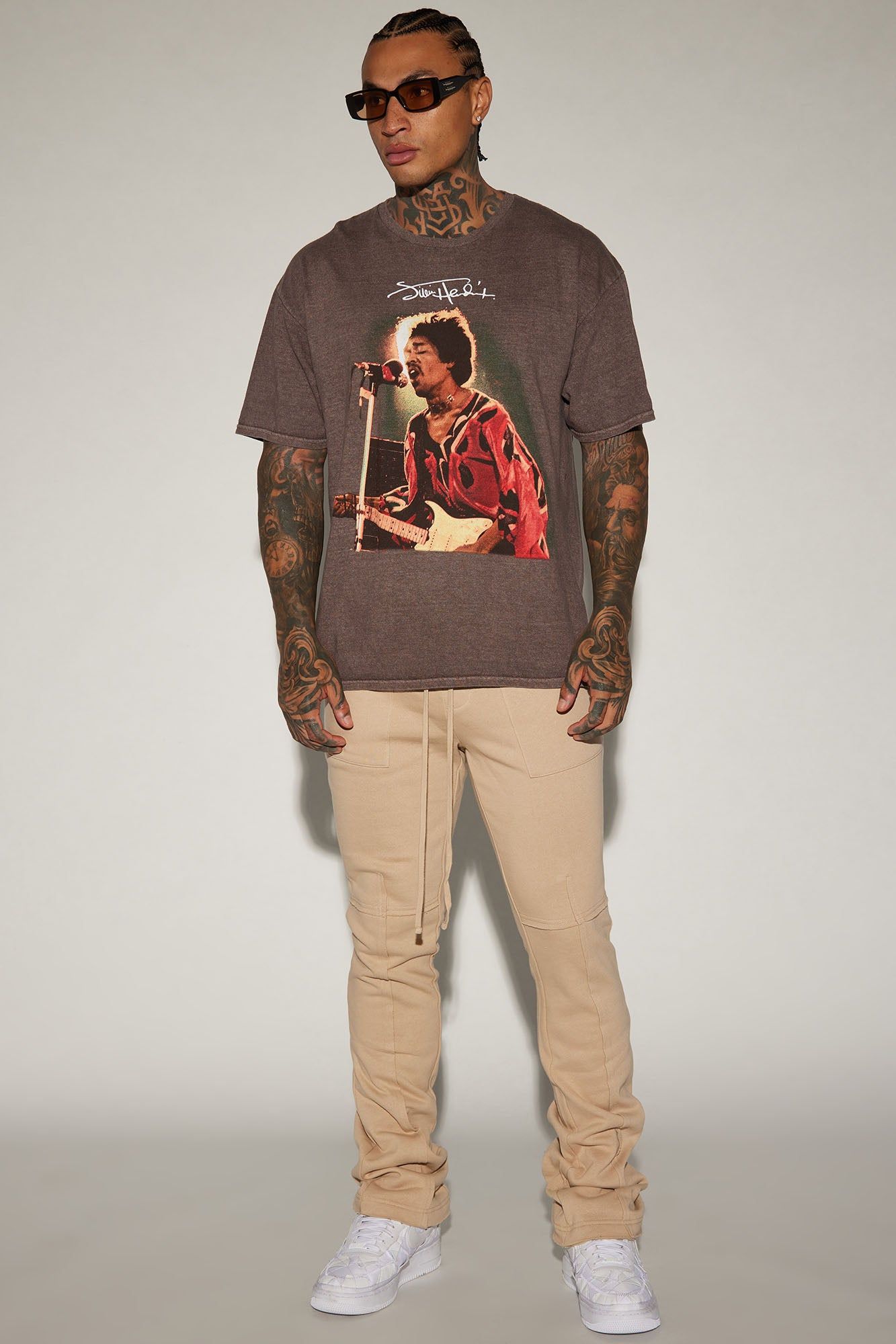 Jimi Hendrix Live On Stage Short Sleeve Tee - Brown sold by Fashion Nova product image thumbnail 2