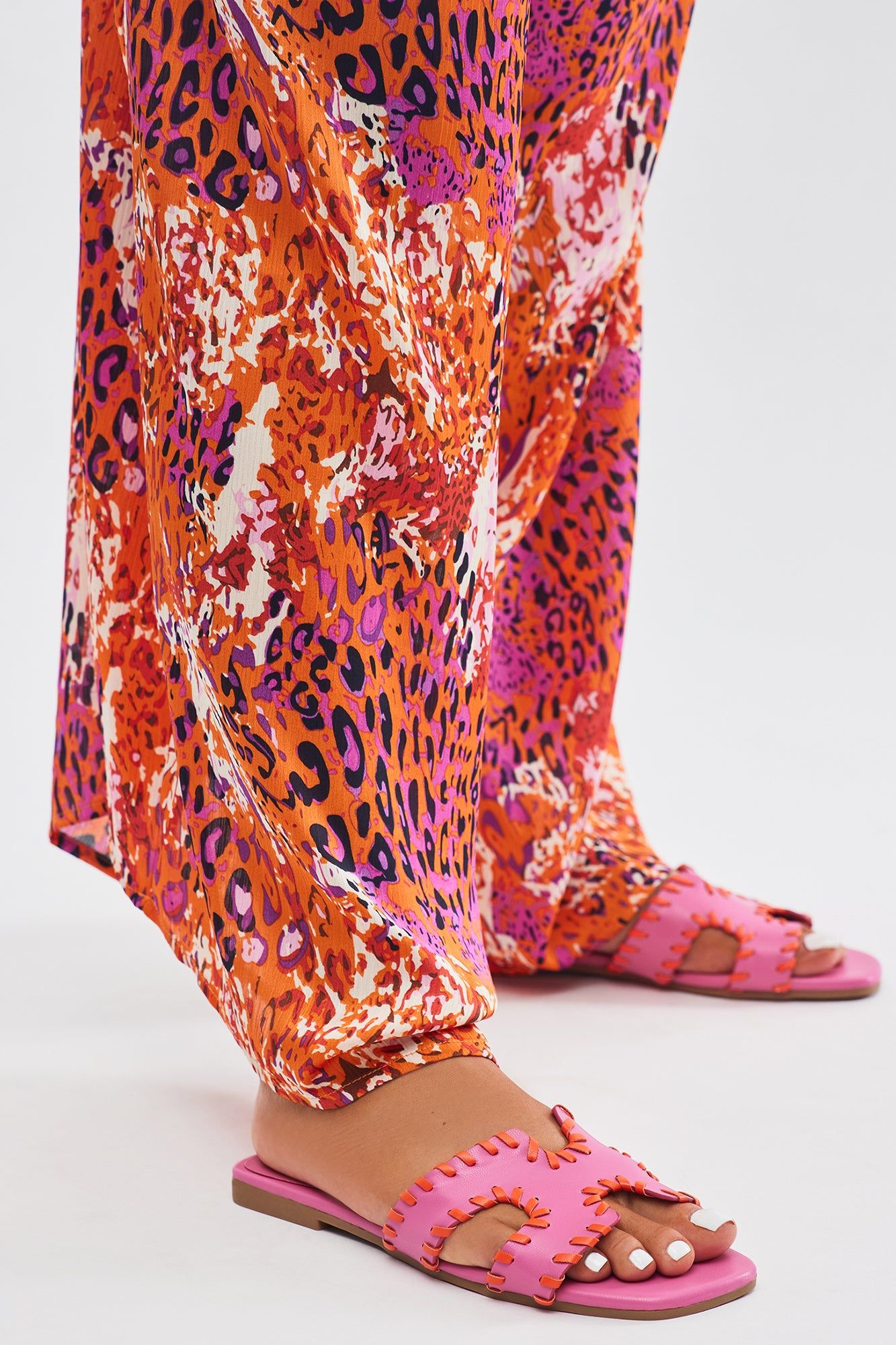 Got A Crush Flat Sandals - Pink sold by Fashion Nova product image thumbnail 4