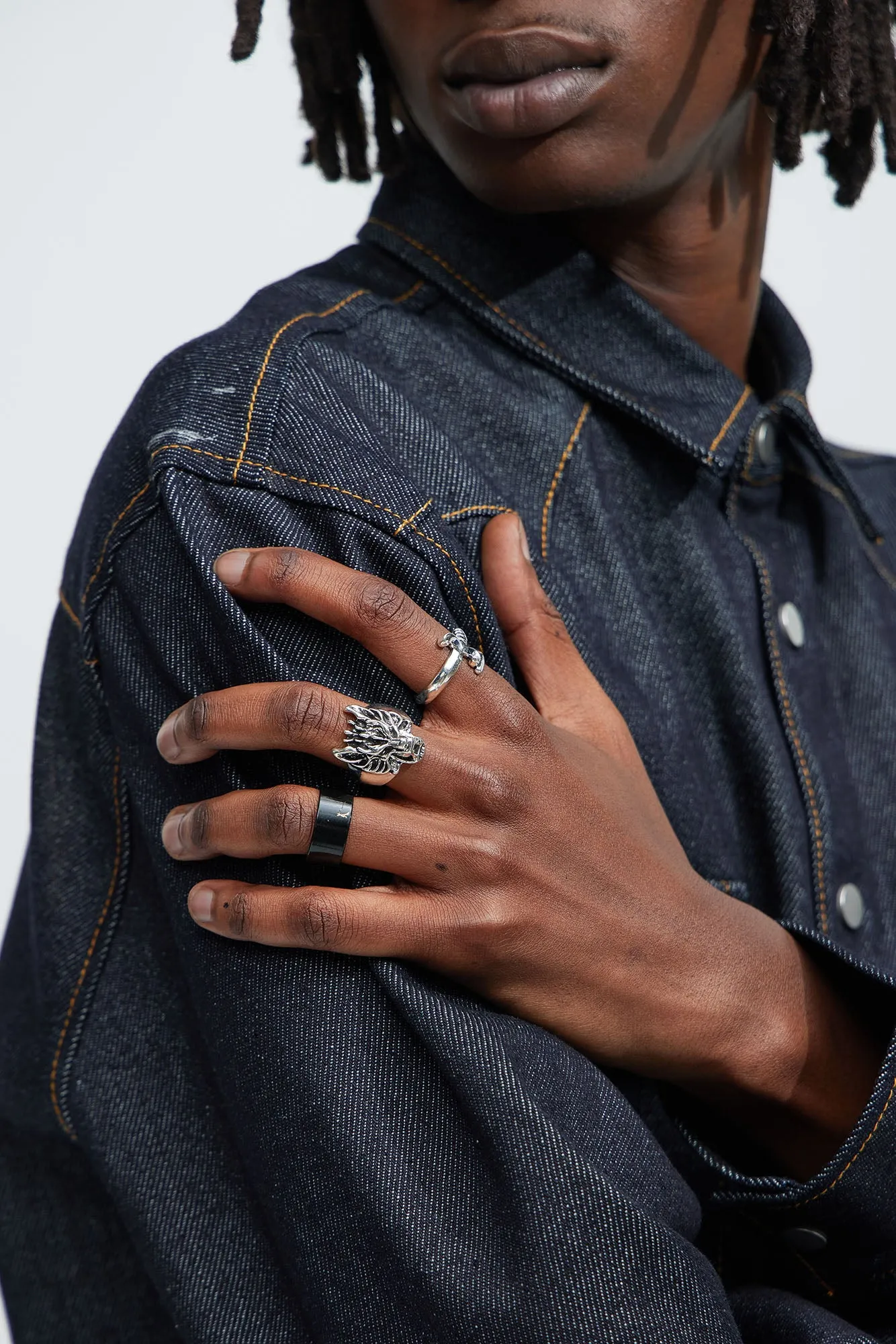 Drogon Ring Set - Black/Silver sold by Fashion Nova product image thumbnail 2