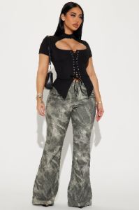 Read My Lips Lace Up Corset - Black sold by Fashion Nova