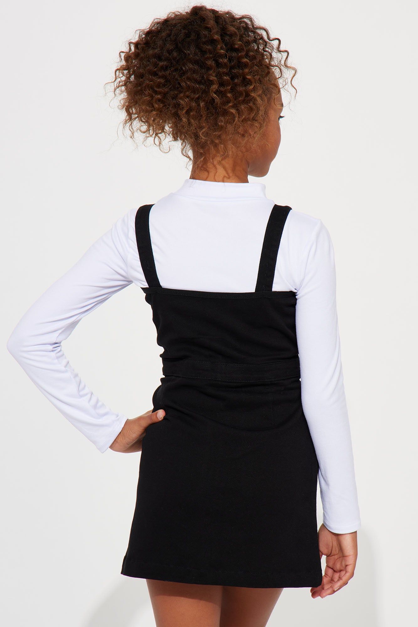 Mini Weekend Fit Skirttall - Black sold by Fashion Nova product image thumbnail 3