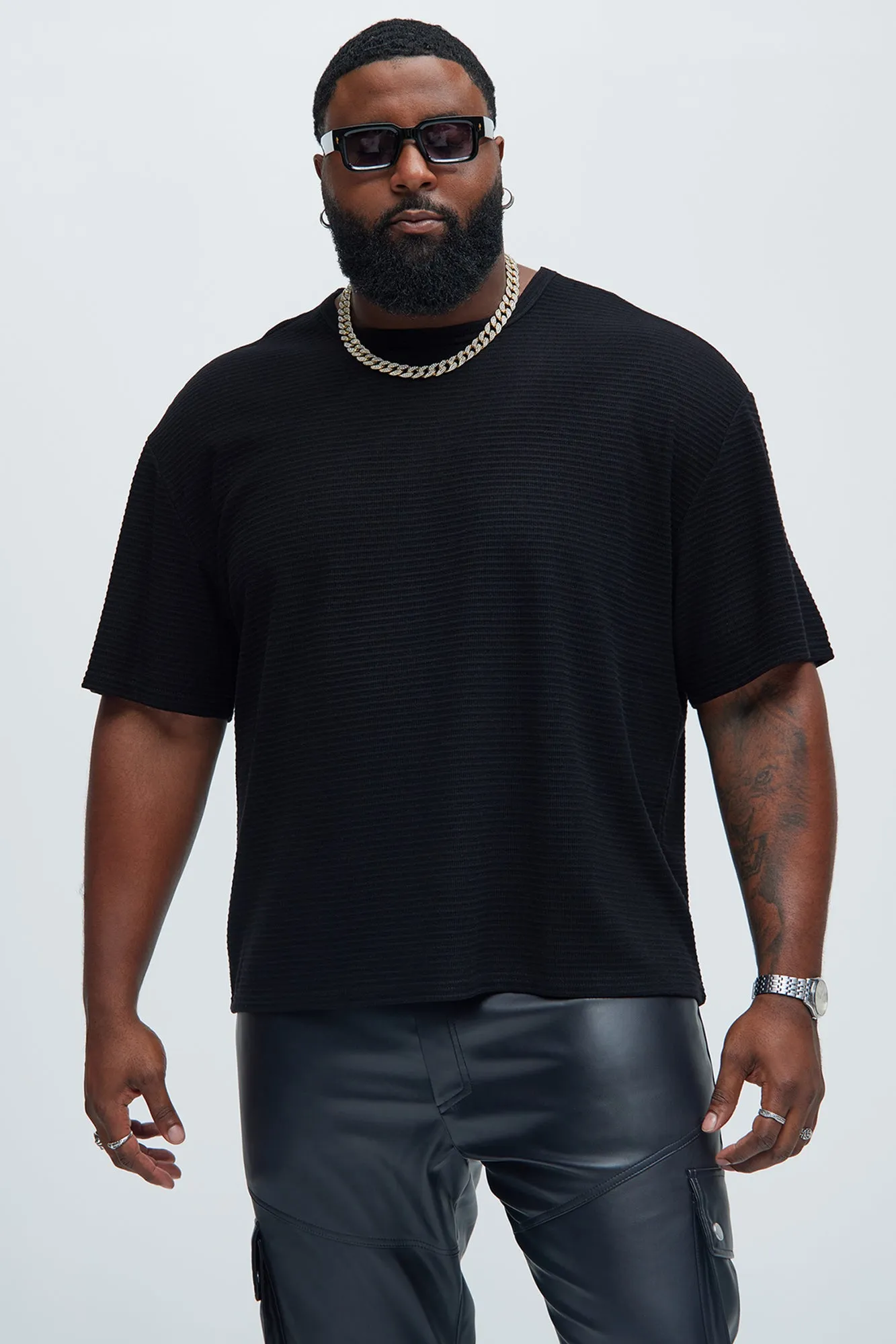 Athens Rib Textured Relaxed Short Sleeve Tee - Black sold by Fashion Nova product image thumbnail 5