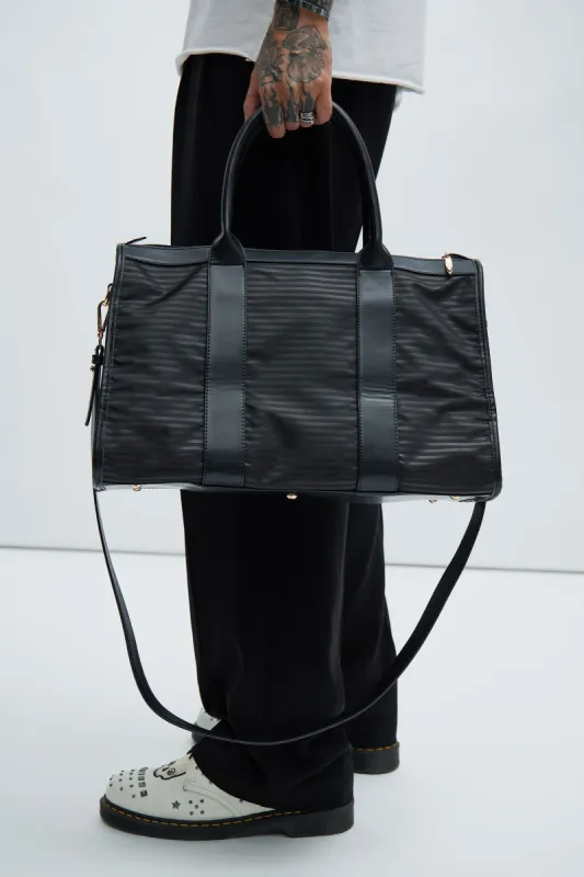 On The Set Duffle Bag - Black sold by Fashion Nova