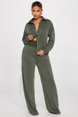 Taylor Super Soft Pant Set - Olive made by Fashion Nova