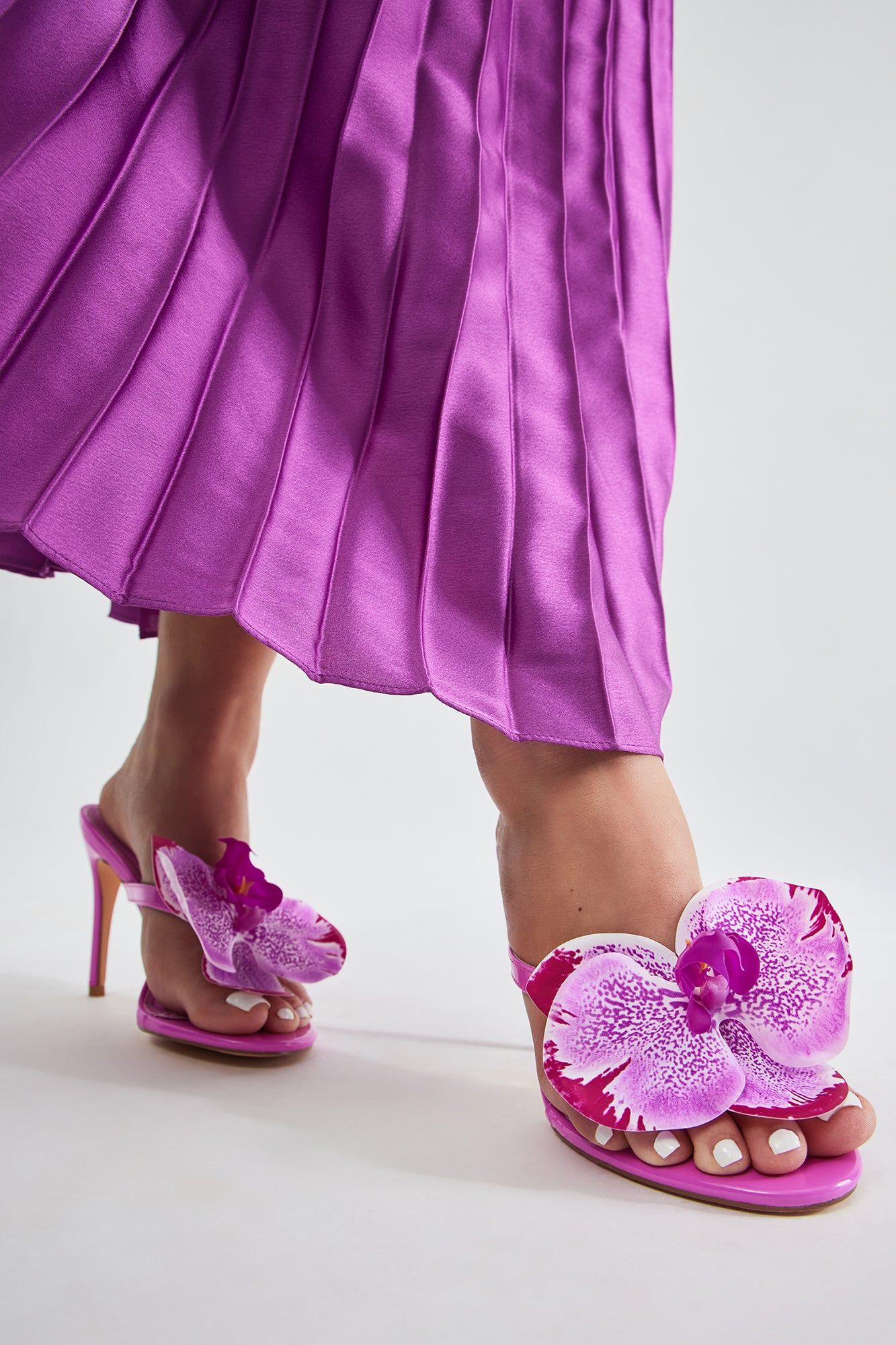 Floral Girl Heeled Sandals - Pink sold by Fashion Nova