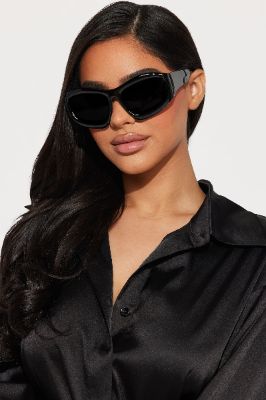 In Control Sunglasses - Black sold by Fashion Nova