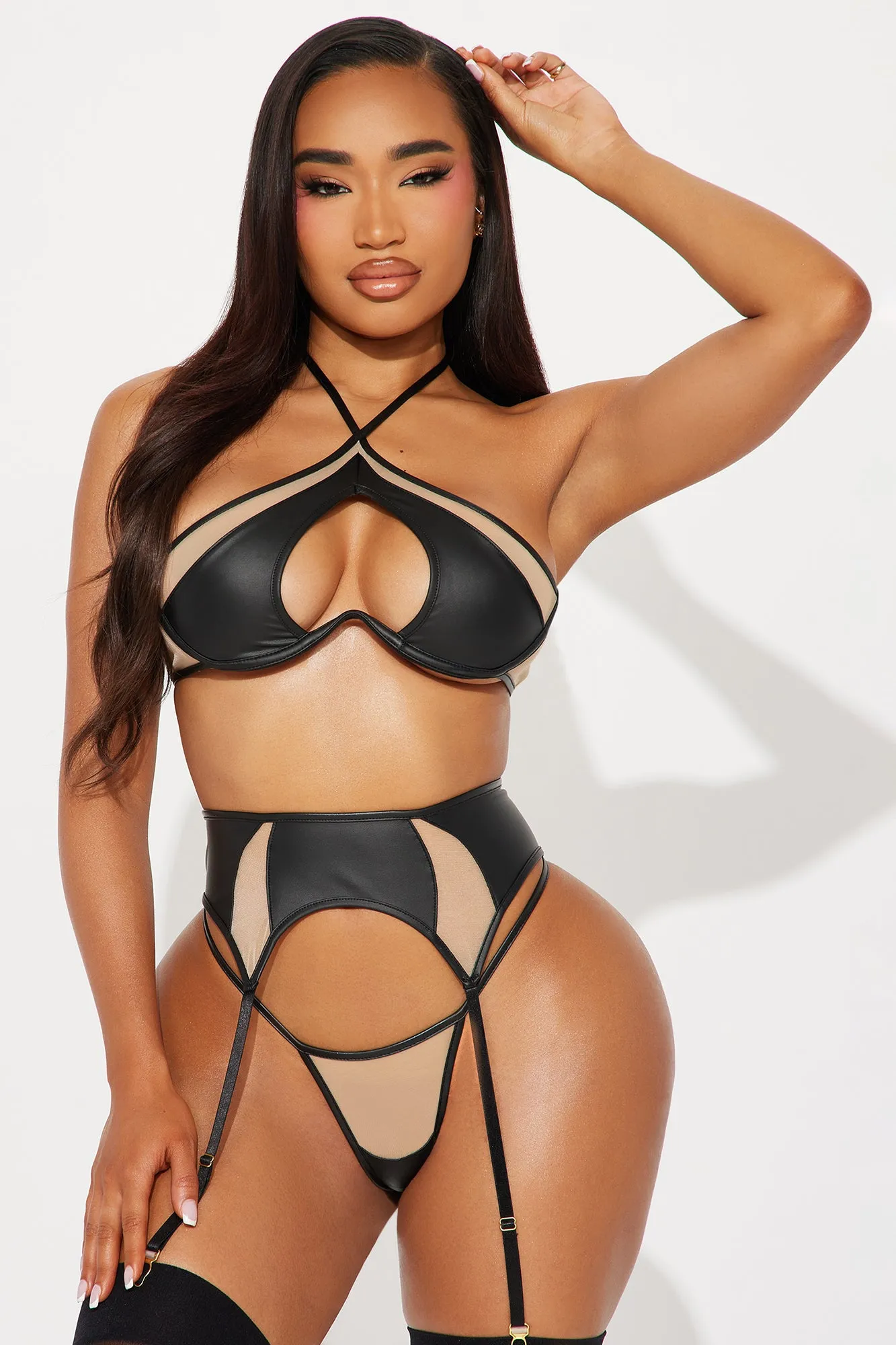 Addicted To You Mesh 3 Piece Garter Set - Black sold by Fashion Nova