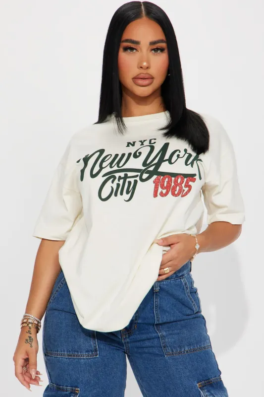 New York City Vintage Graphic Tee - Ivory sold by Fashion Nova