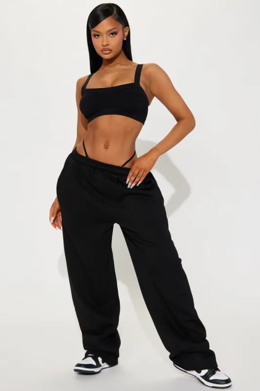 Too Chill Lounge Pant - Black made by Fashion Nova