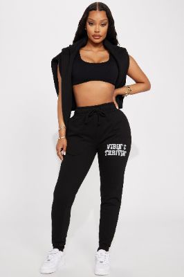 Vibin & Thrivin' Jogger - Black made by Fashion Nova