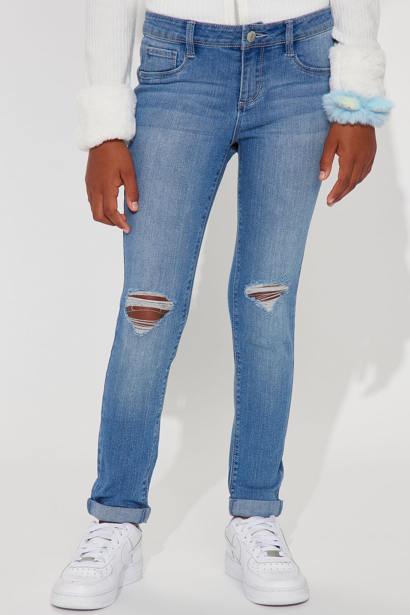 Mini Denim Skinny Jeans With Kitty Scrunchie - Medium Wash sold by Fashion Nova product image thumbnail 2