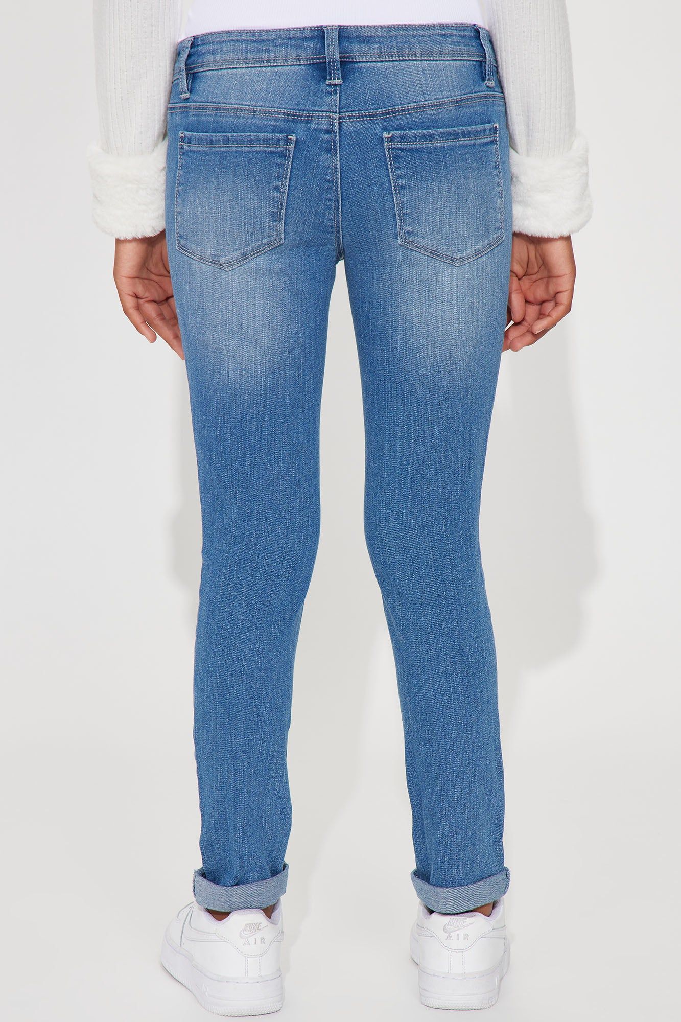 Mini Denim Skinny Jeans With Kitty Scrunchie - Medium Wash sold by Fashion Nova product image thumbnail 4