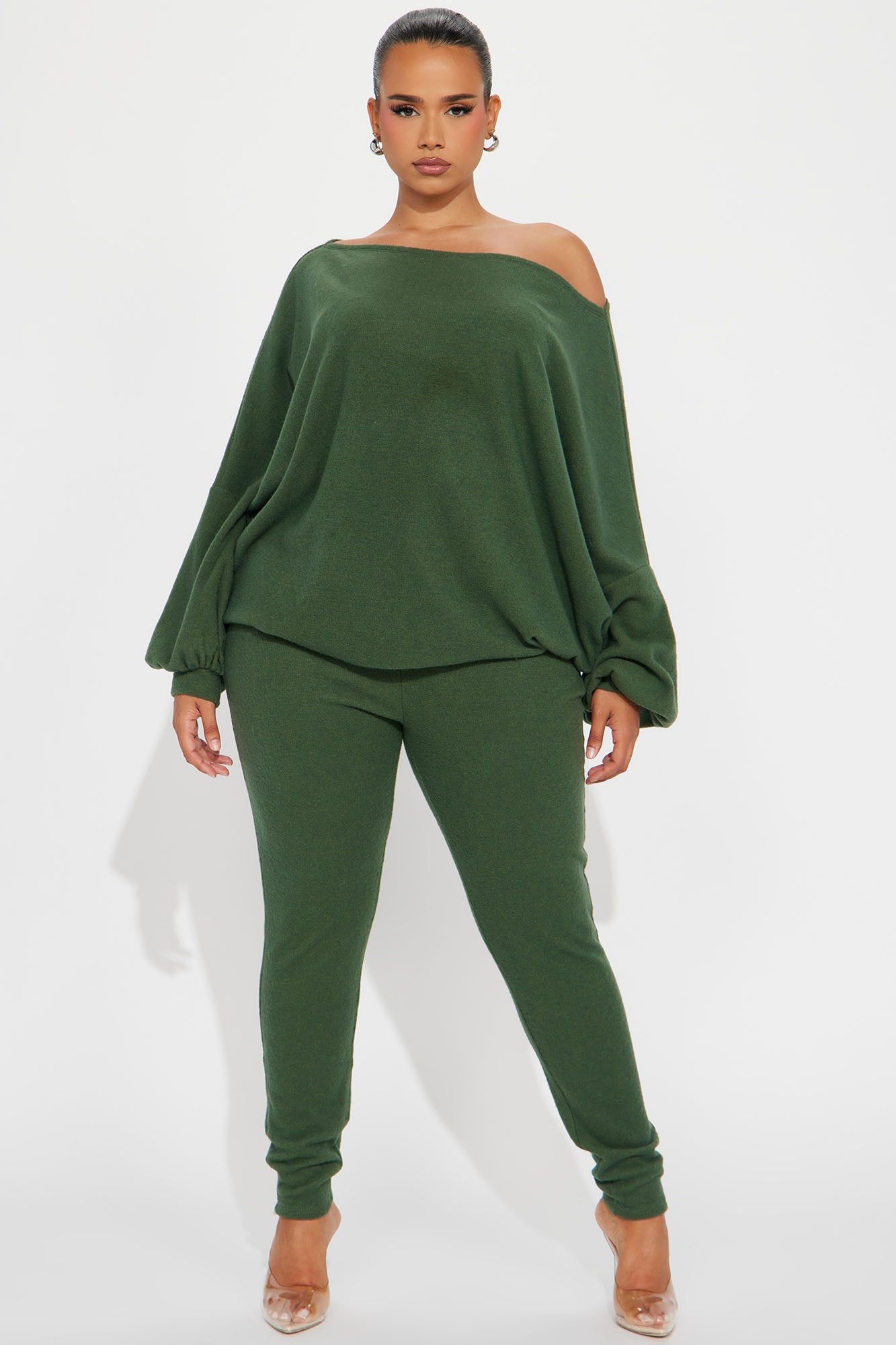 Comfy Mood Legging Set - Olive sold by Fashion Nova product image thumbnail 5
