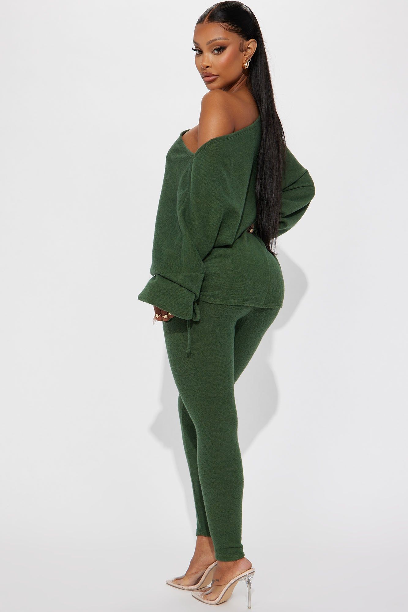 Comfy Mood Legging Set - Olive sold by Fashion Nova product image thumbnail 4