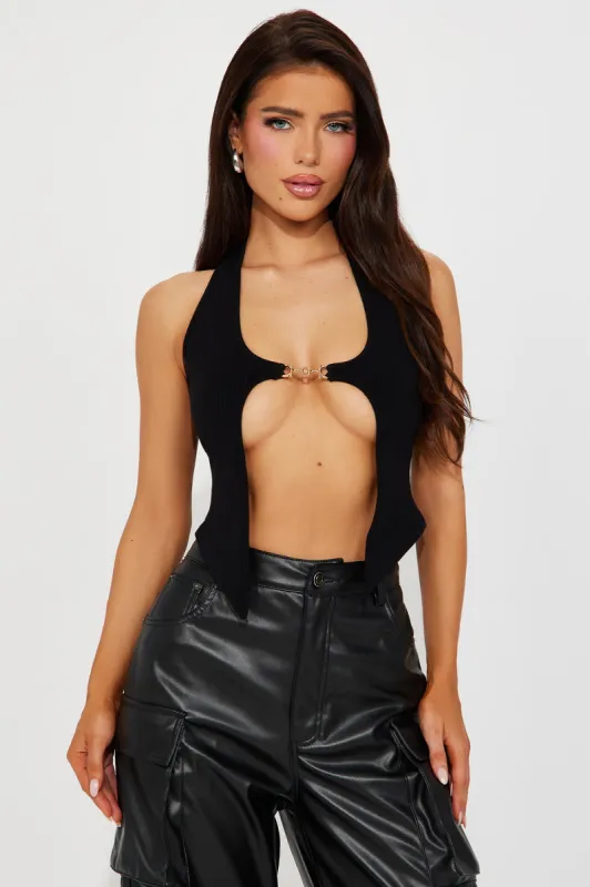 Gia Snatched Top - Black sold by Fashion Nova