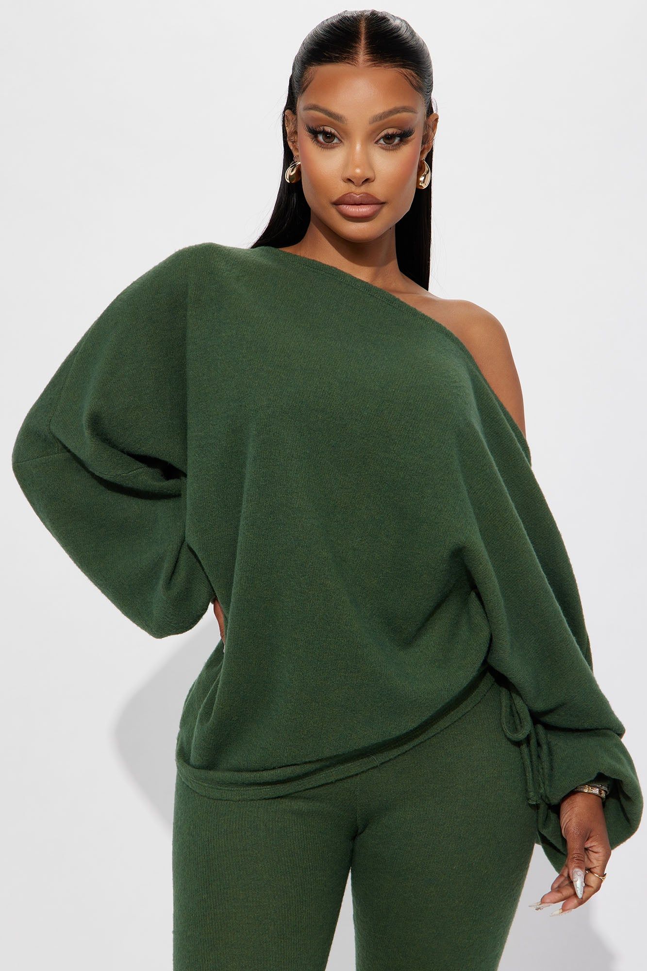 Comfy Mood Legging Set - Olive sold by Fashion Nova product image thumbnail 2