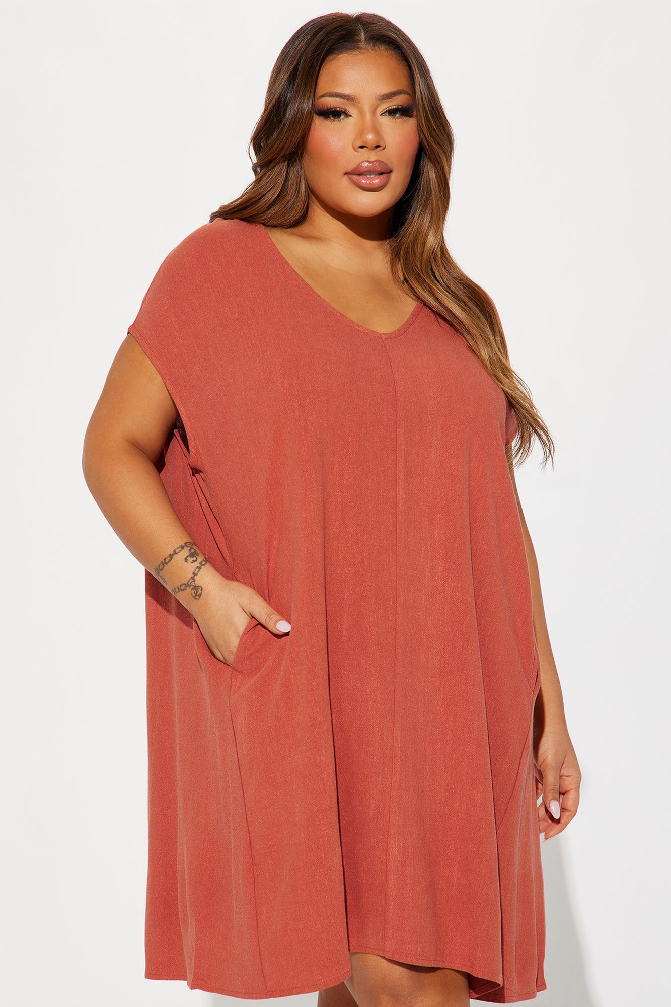 Nadene T-shirt Midi Dress - Rust sold by Fashion Nova product image thumbnail 4