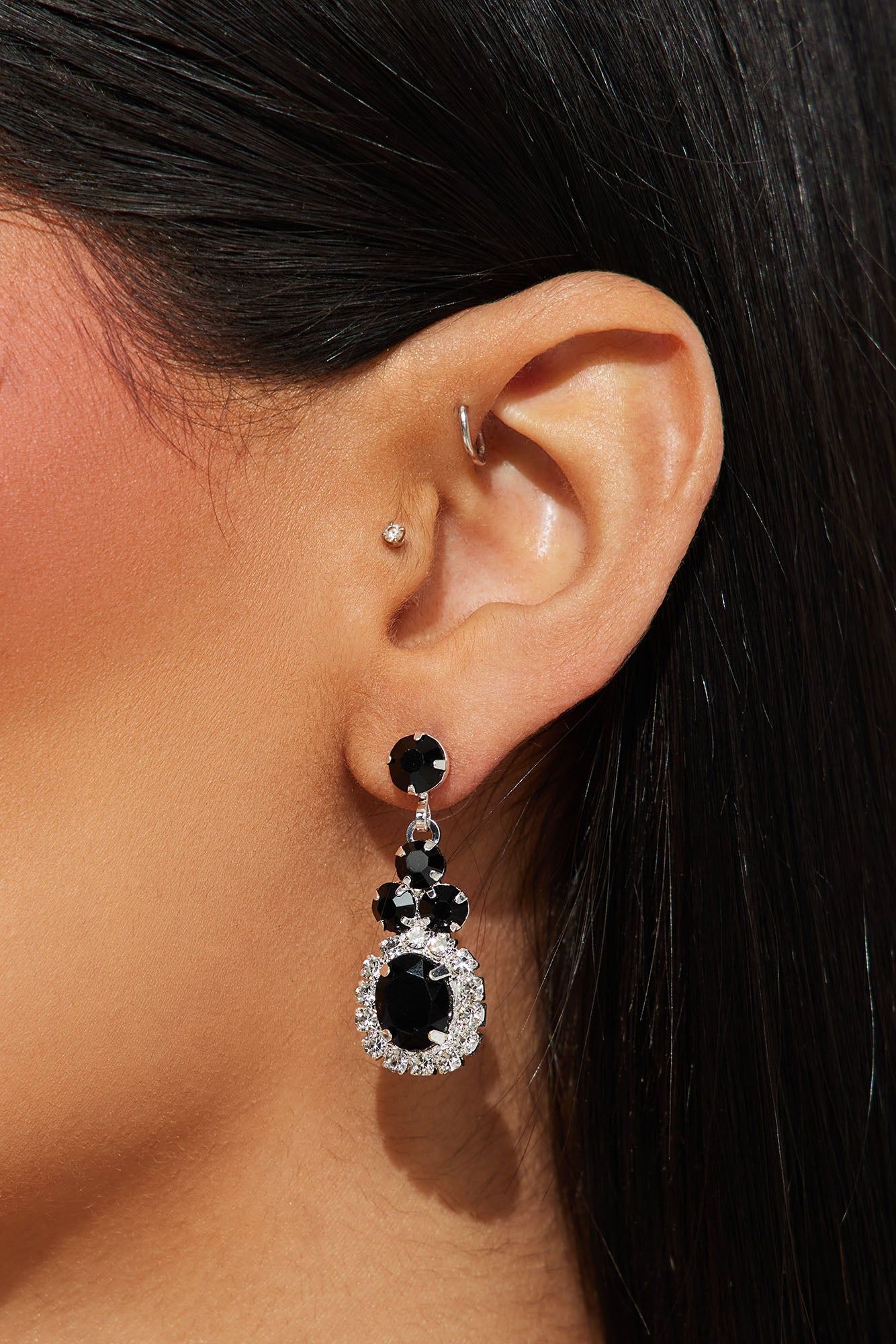 High Class Babe Necklace And Earring Set - Silver/Black sold by Fashion Nova product image thumbnail 2