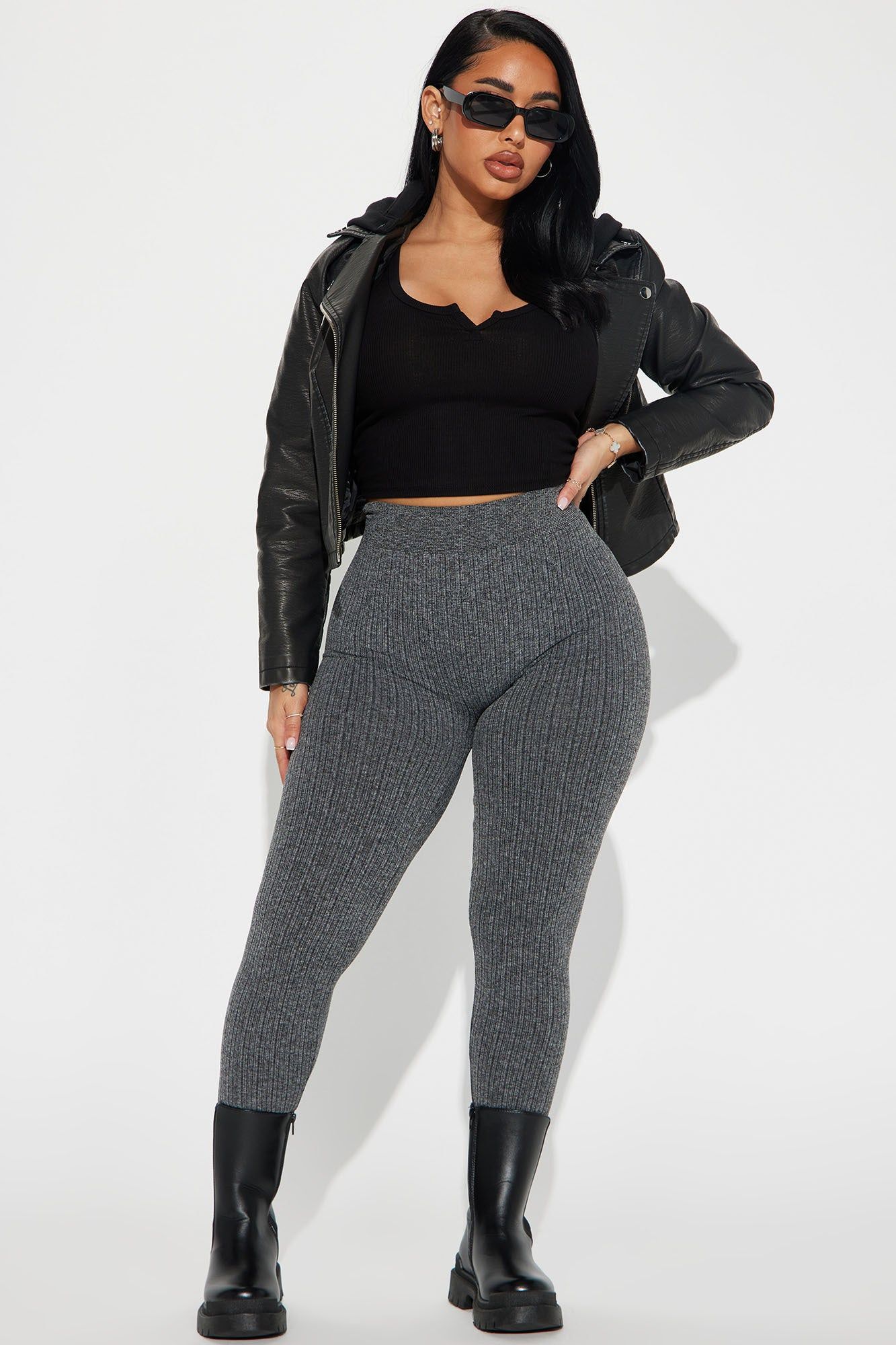 Stacy Seamless Cable Legging - Charcoal sold by Fashion Nova