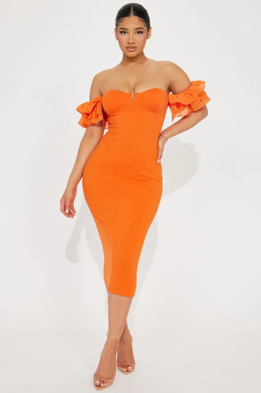Maelis Off Shoulder Midi Dress - Orange made by Fashion Nova