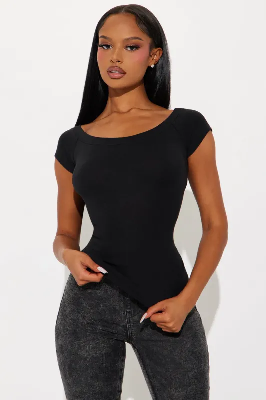 Lily Off Shoulder Short Sleeve Top - Black sold by Fashion Nova