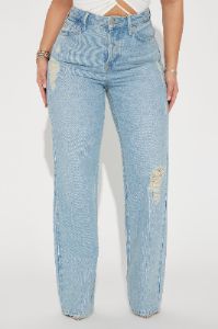 Perfect Timing Straight Leg Jeans - Light Wash sold by Fashion Nova