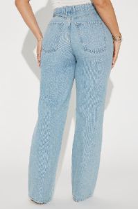 Perfect Timing Straight Leg Jeans - Light Wash sold by Fashion Nova