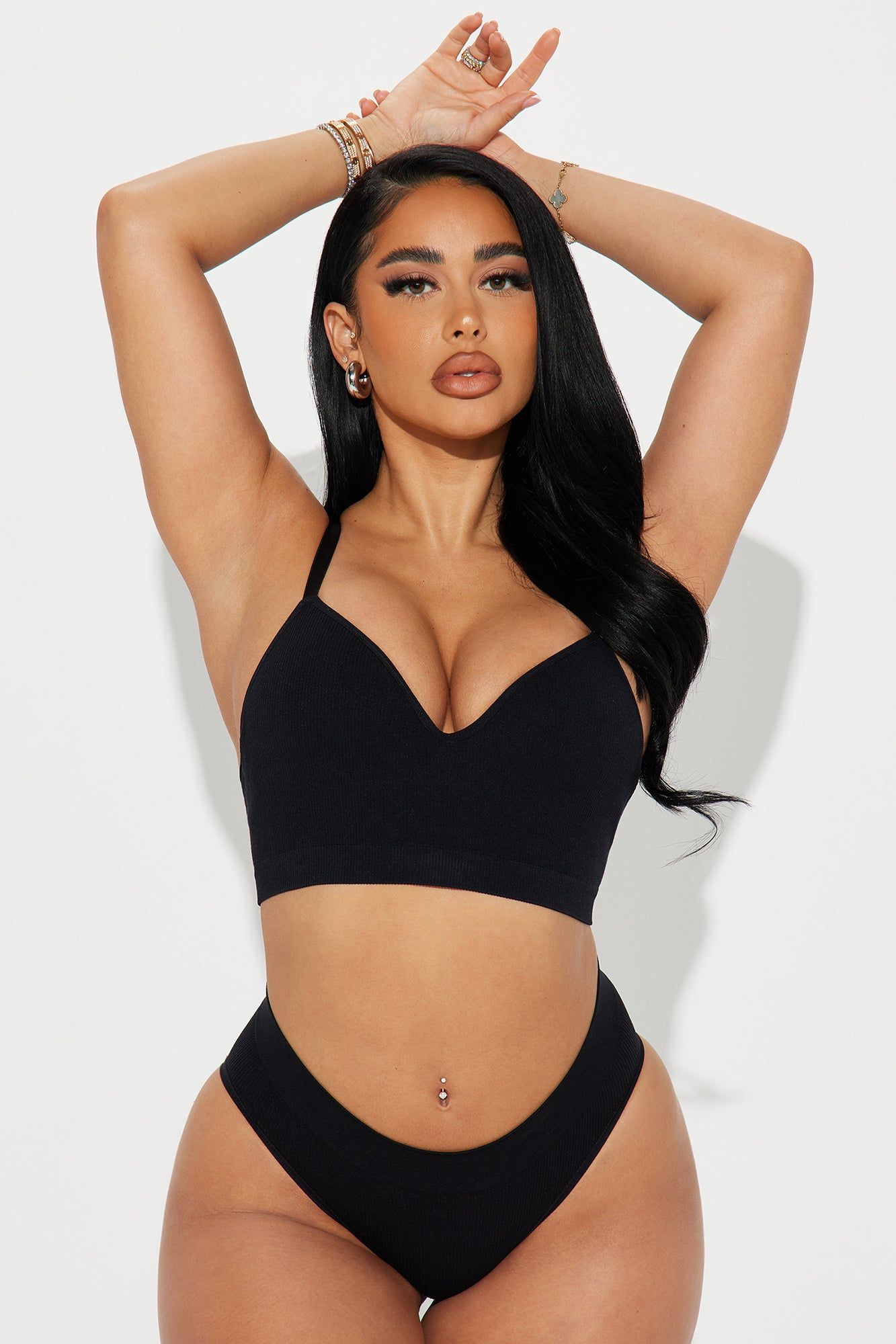 Break The Mold Seamless 2 Pack Bras - Black/combo sold by Fashion Nova product image thumbnail 2