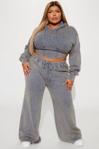 New York Hustle Washed Sweatpants - Grey/combo sold by Fashion Nova