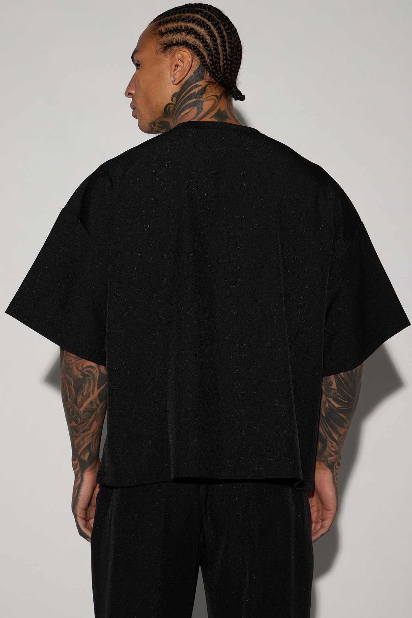 Universal Boxy Cropped Tee - Black sold by Fashion Nova product image thumbnail 4