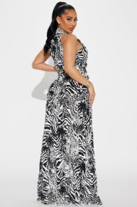 Wynter Linen Maxi Dress - Black/White sold by Fashion Nova