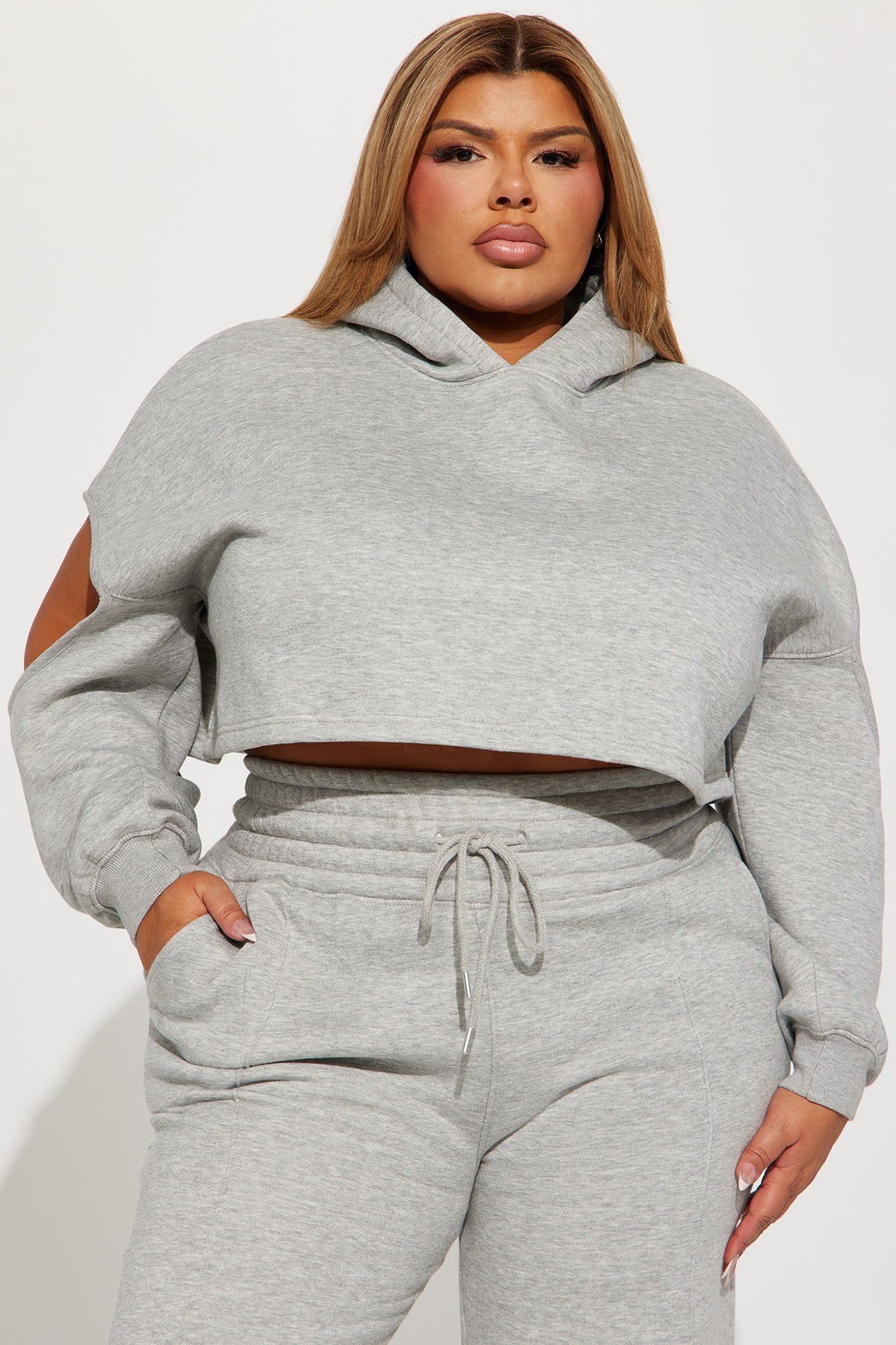 Daily Routine Fleece Pant Set - Heather Grey sold by Fashion Nova product image thumbnail 5