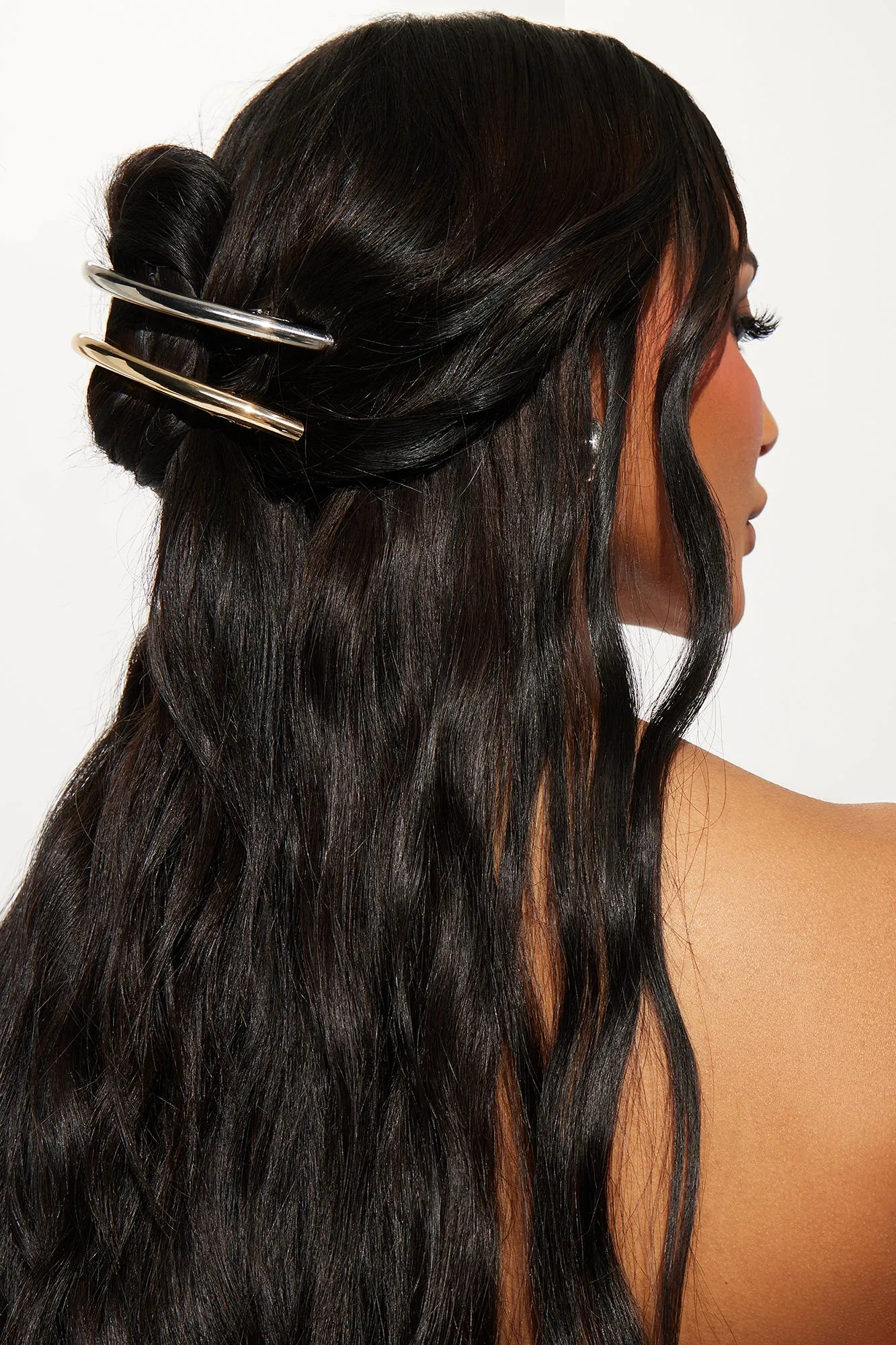 Solid 2 Piece Hair Clip Set - Multi Color sold by Fashion Nova