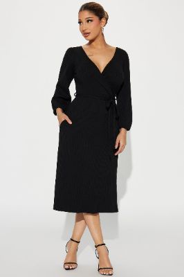 Roni Ribbed Midi Dress - Black made by Fashion Nova