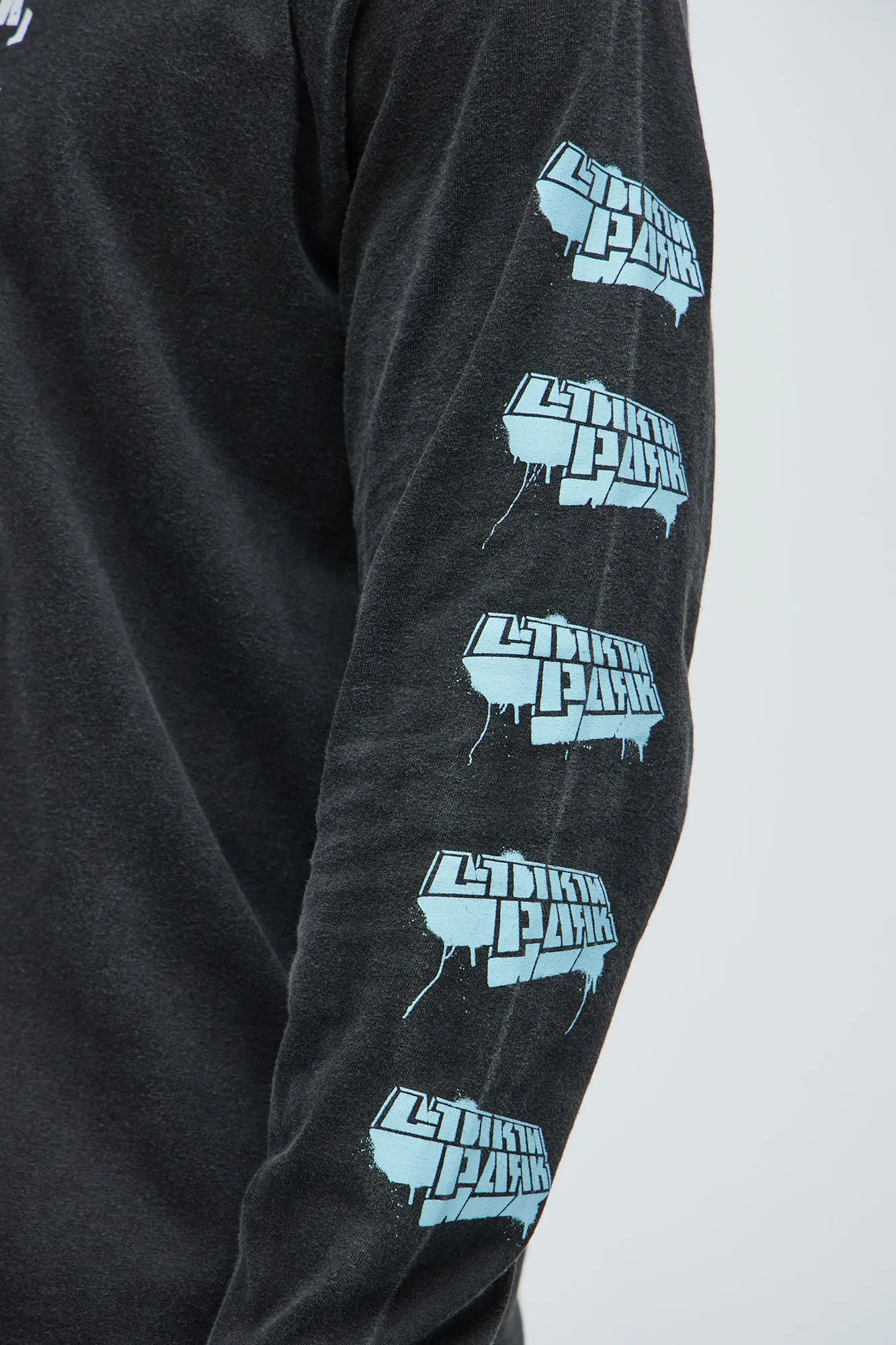 Linkin Park Hybrid Theory Long Sleeve Tee - Black sold by Fashion Nova product image thumbnail 4