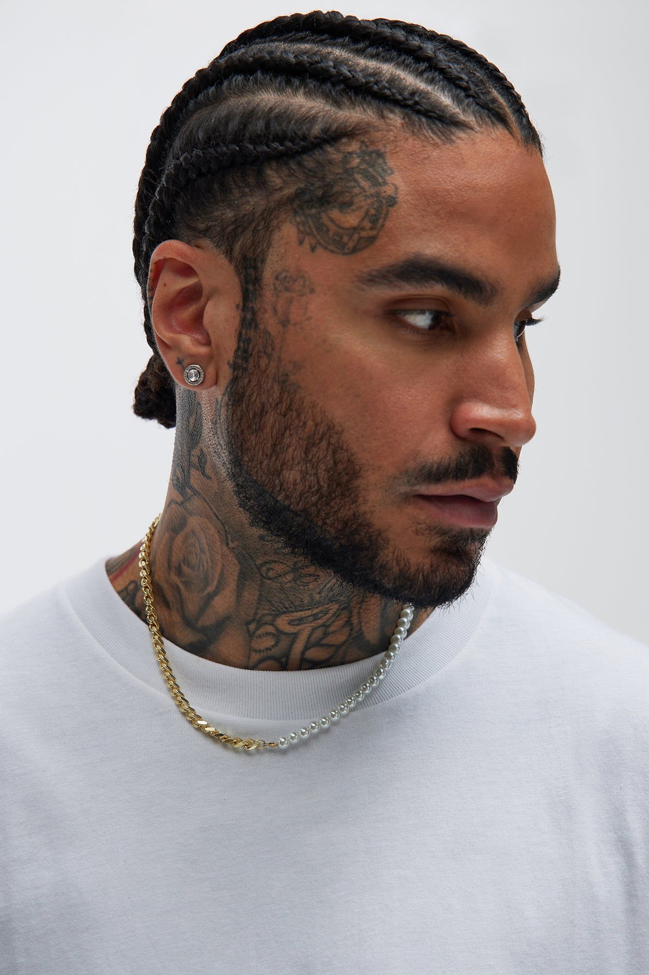 Of Two Minds Cuban Pearl Necklace - Gold/combo sold by Fashion Nova