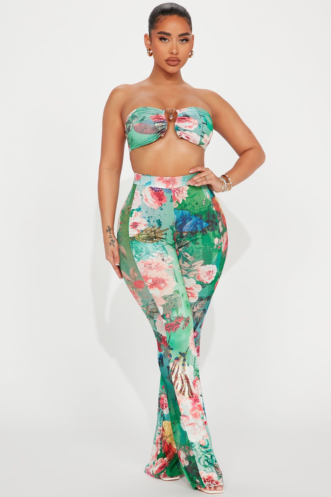 Jayne Floral Pant Set - Green/combo sold by Fashion Nova