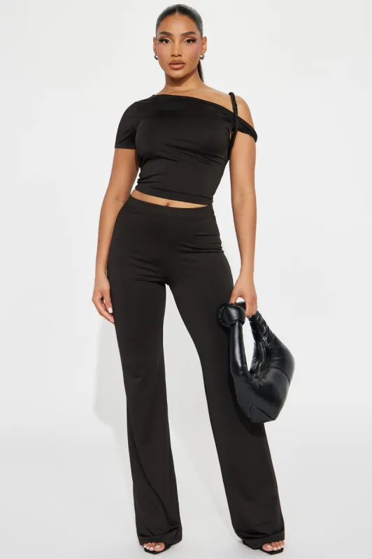 Kaylina Pant Set - Black sold by Fashion Nova