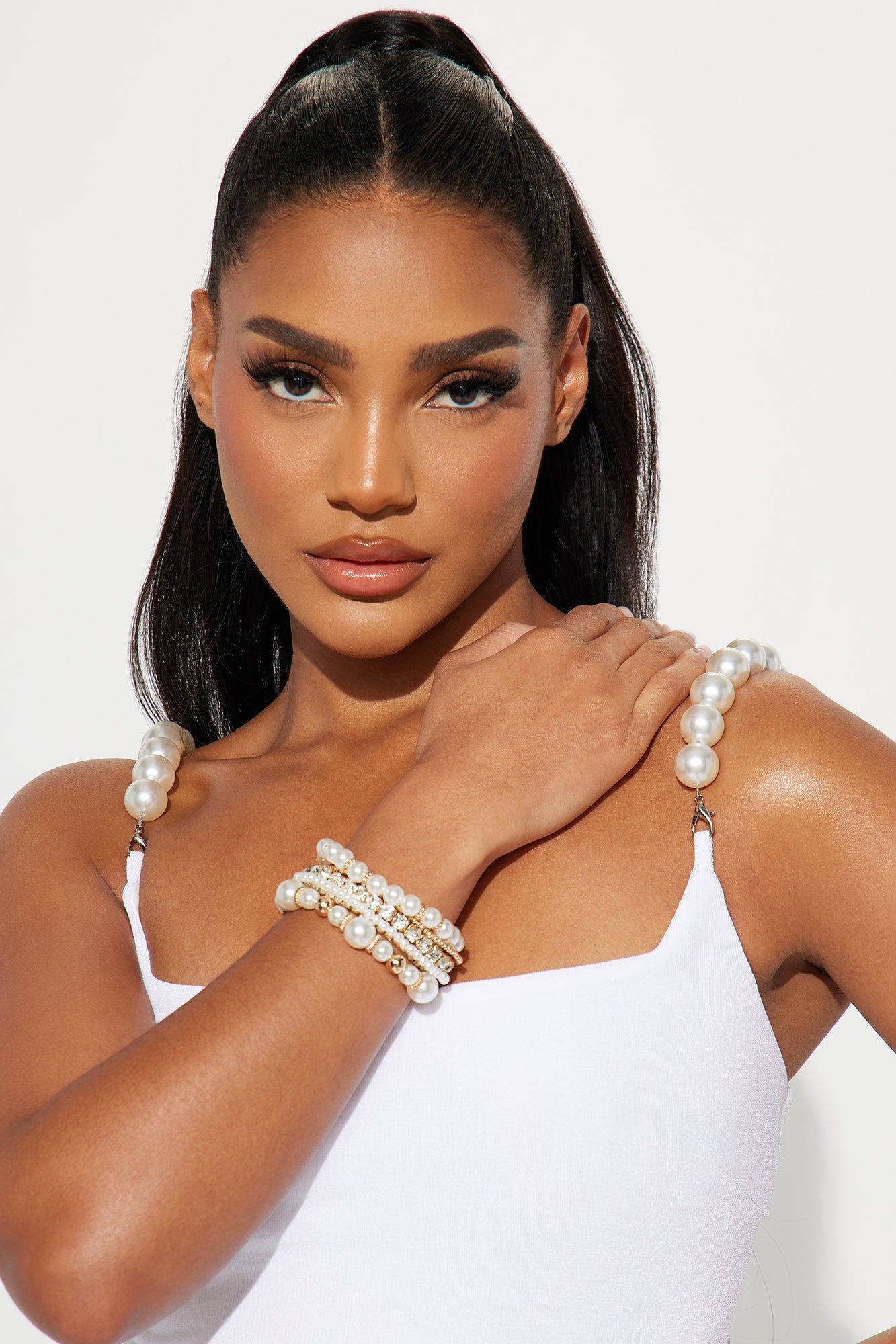 Eventful Evening Bracelet Set - Gold sold by Fashion Nova product image thumbnail 2