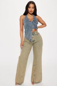 Making In Obvious Split Hem Jeans - Vintage Wash sold by Fashion Nova