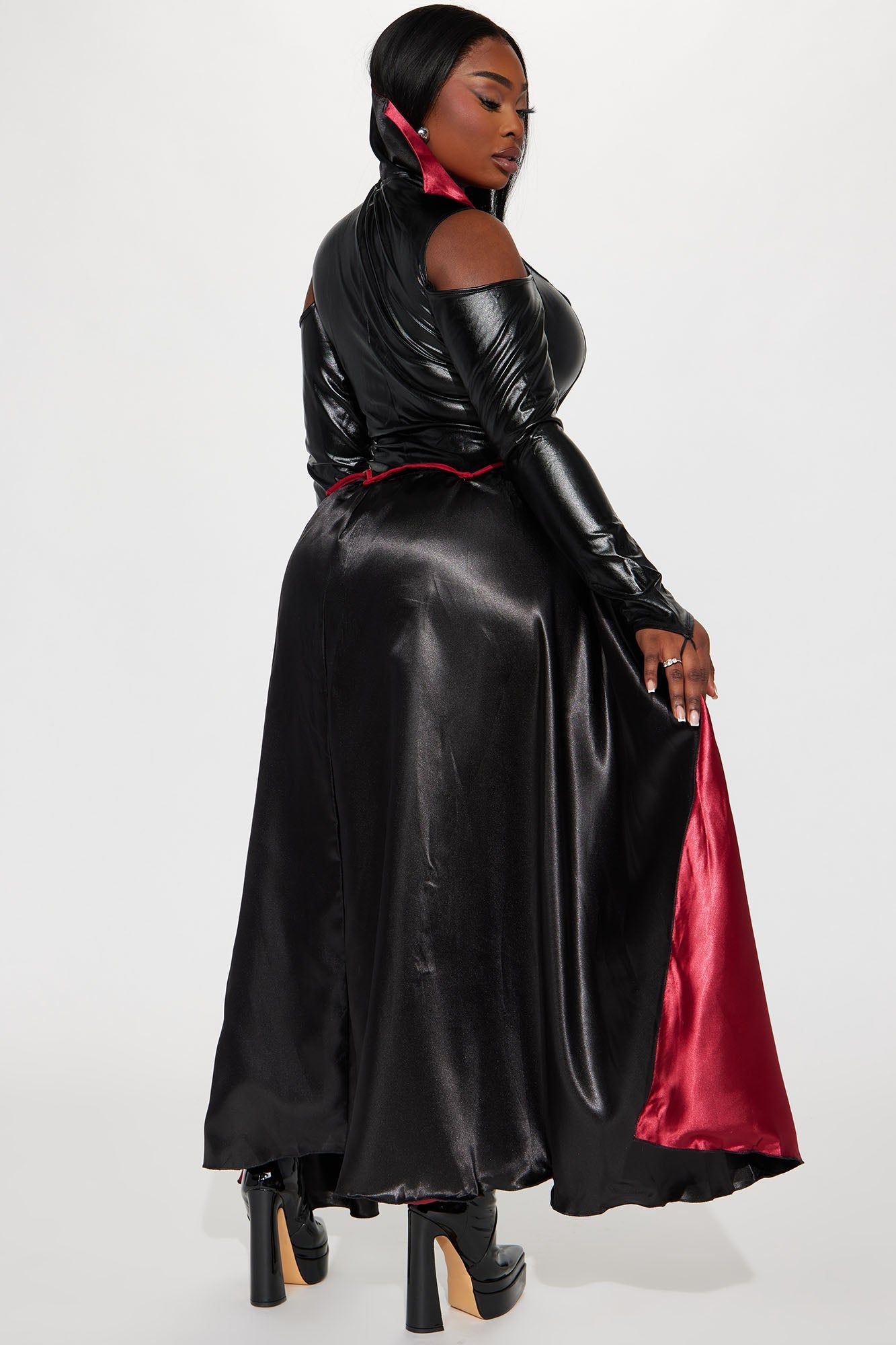 Vampire Of Your Dreams 1 Piece Costume Set - Black/Red sold by Fashion Nova product image thumbnail 9