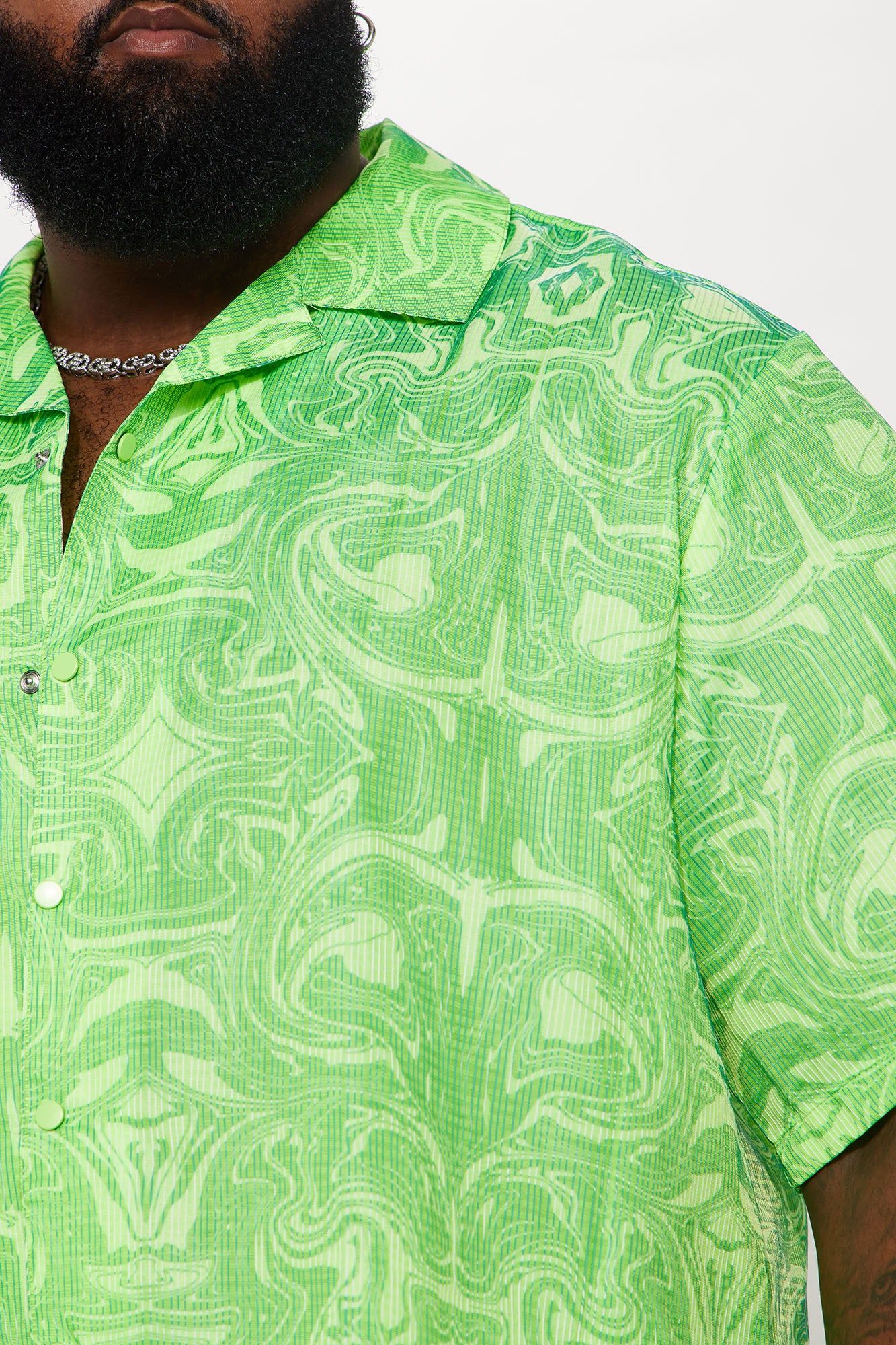 Daytona Textured Cropped Button Up Shirt - Green sold by Fashion Nova product image thumbnail 7
