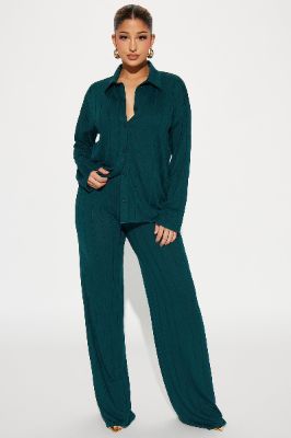 Sarah Pant Set - Hunter sold by Fashion Nova