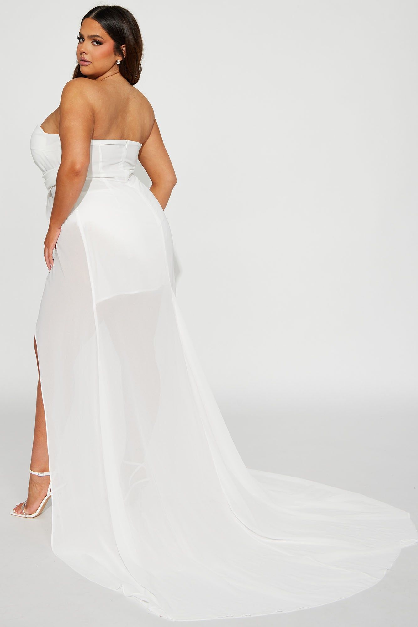 Leanne Maxi Dress - White sold by Fashion Nova product image thumbnail 6